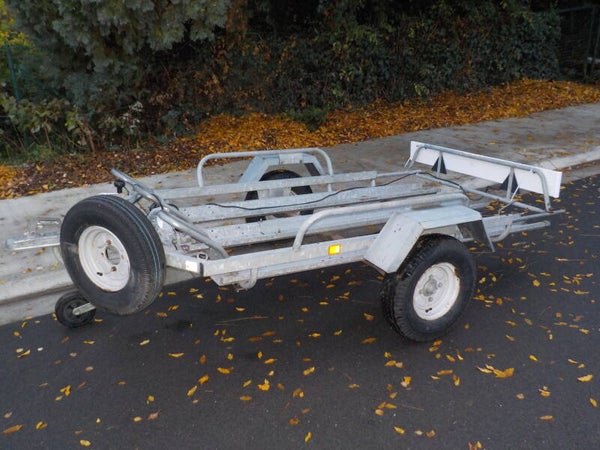 Tweedehands aanhangwagen voor 3 brommers