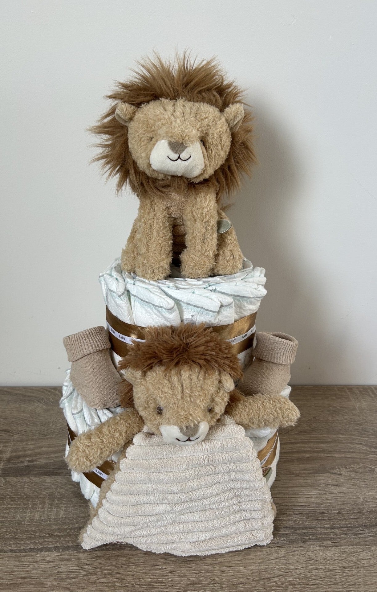 2-LAAGS NEUTRALE LUIERTAART LITTLE DUTCH SAFARI FRIENDS LEEUW