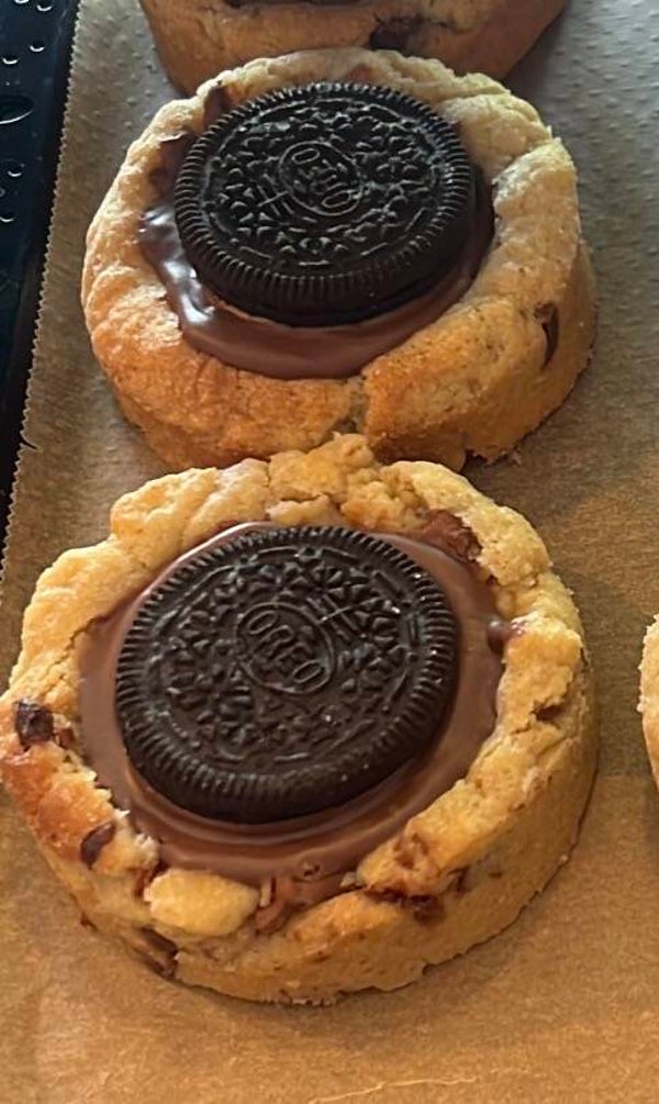 Oreo deep dish cookie