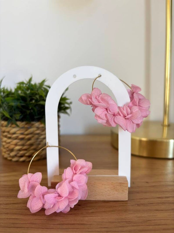 Boucles d’oreilles hortensia séché rose