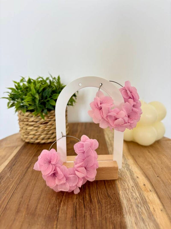 Boucles d’oreilles hortensia séché rose