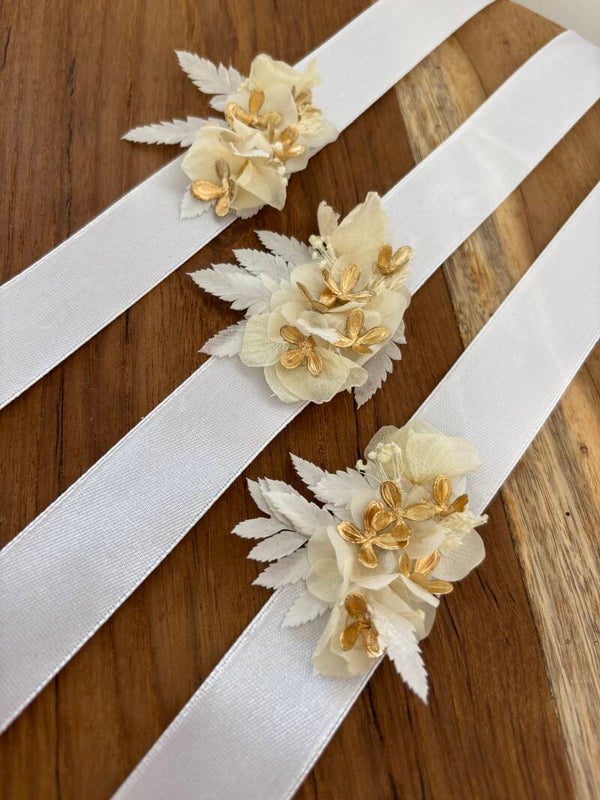 Bracelets fleurs séchées blanc/doré