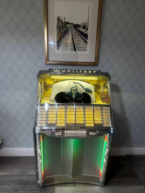 1956 Wurlitzer centennial 1900 Dukebox
