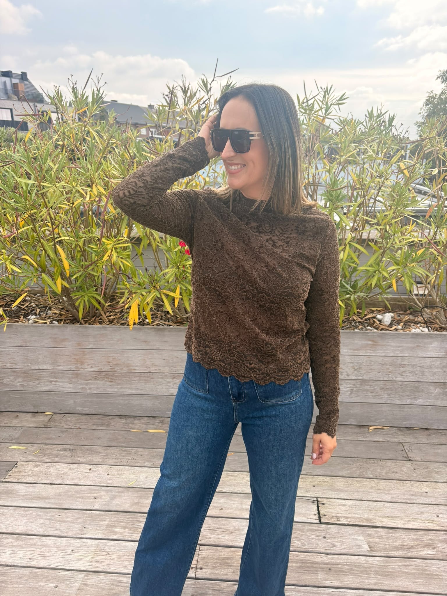Brown longsleeve transparant
