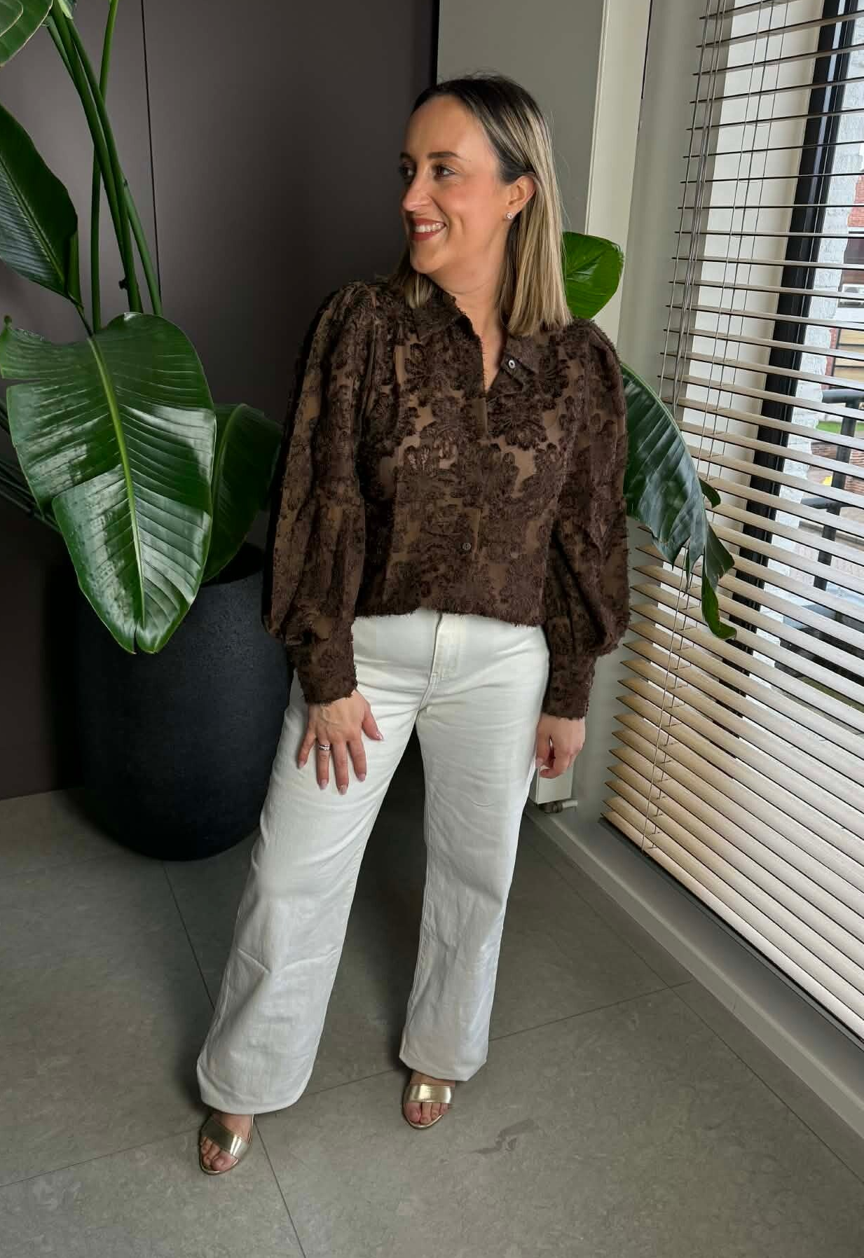 White jeans wide leg