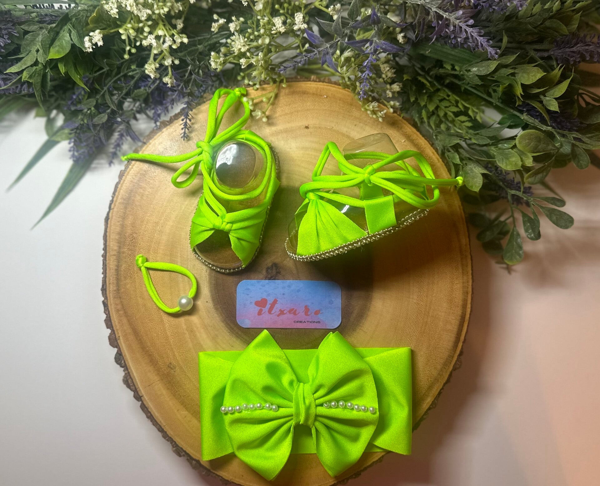 Hand made baby sandals size (0-3) (3-6) (6-9) (9-12)