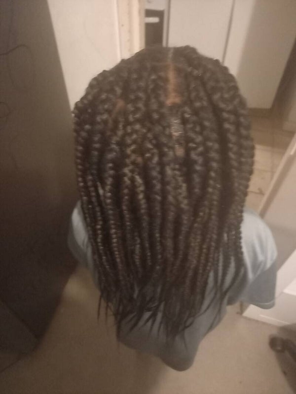 Prestations de services ( coiffure )
