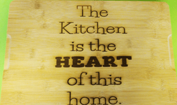 CUTTING BOARD 15 X 10 002