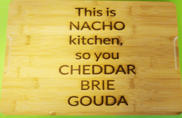 CUTTING BOARD 15 X 10 001