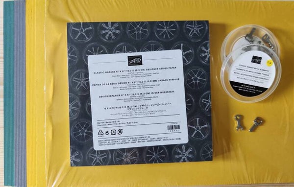 Classic Garage pakket, betaande uit 24 vel Cardstock, 48 vel DSP en 16 Metal Elements