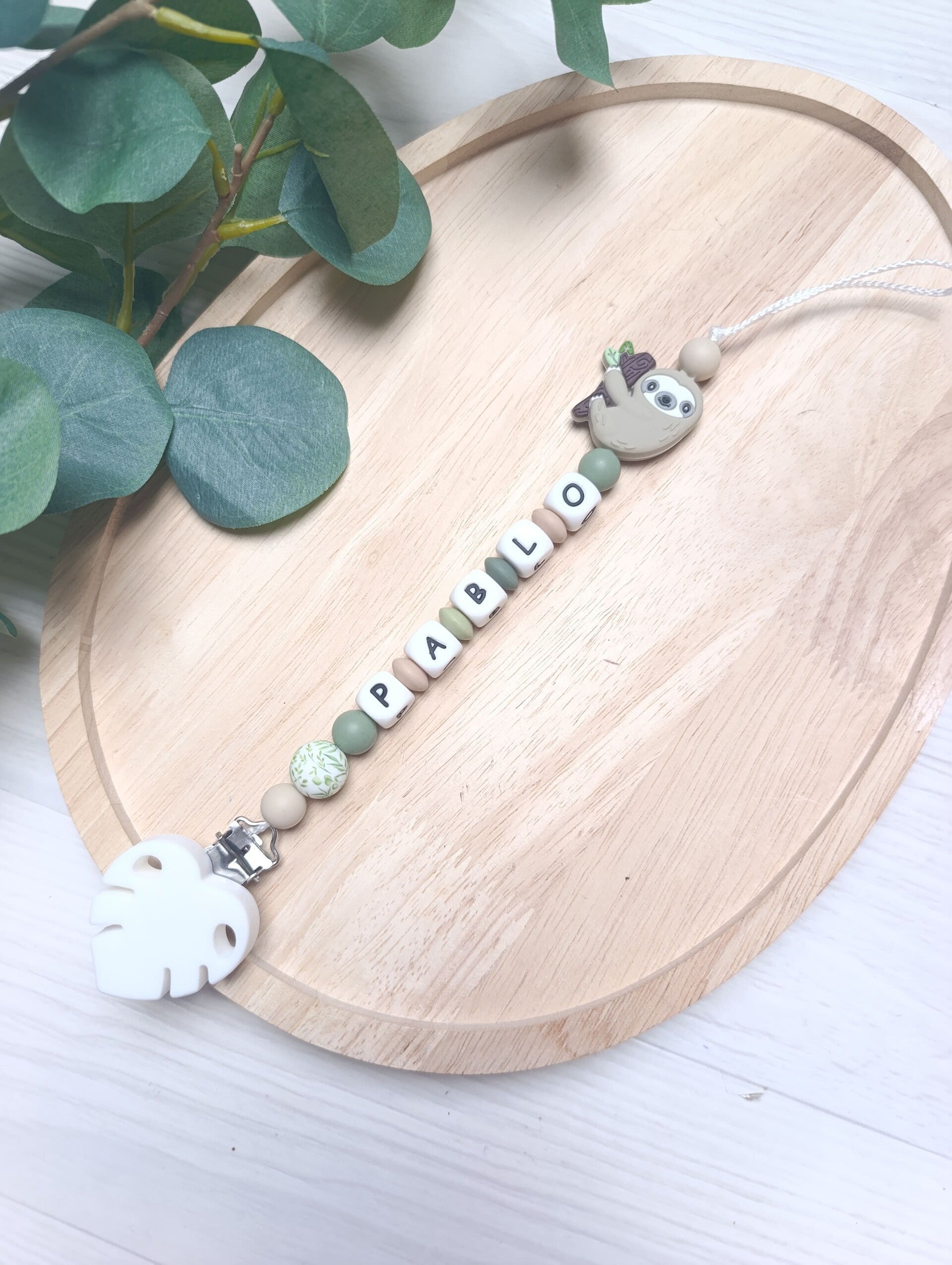 Attache tétine paresseux