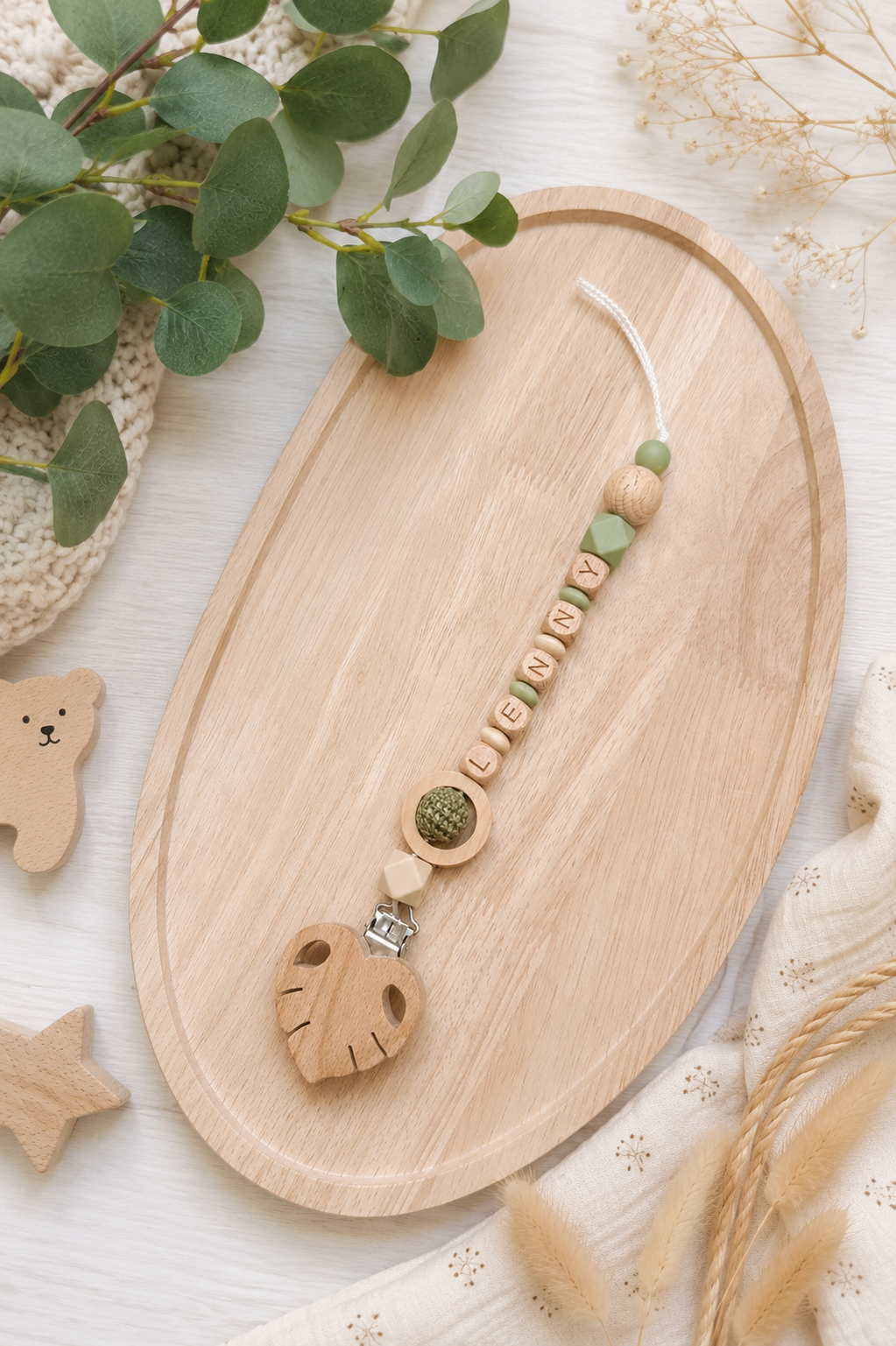 Attache tétine clip feuille