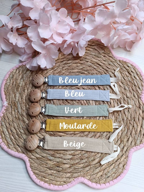 Attache tétine tissu