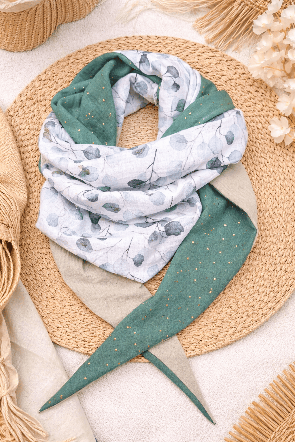 Chèche femme feuilles eucalyptus gris vert