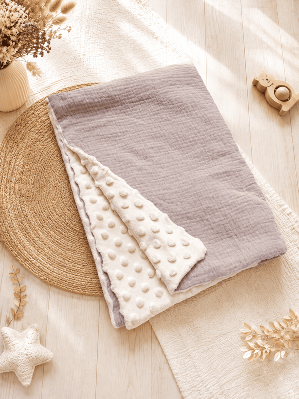 Couverture berceau chataigne minky écru