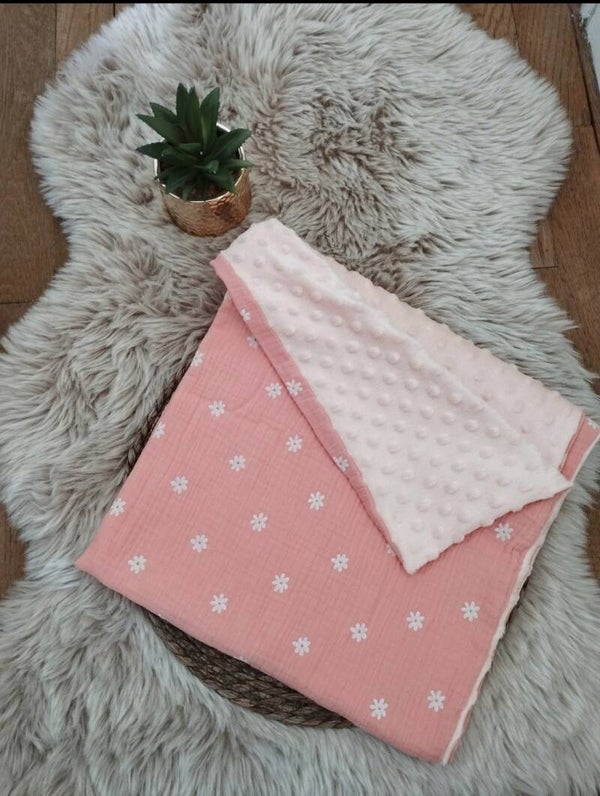 Couverture petit lit marguerites