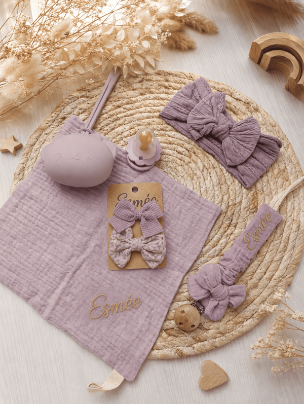 Ensemble cadeau bébé Mauve