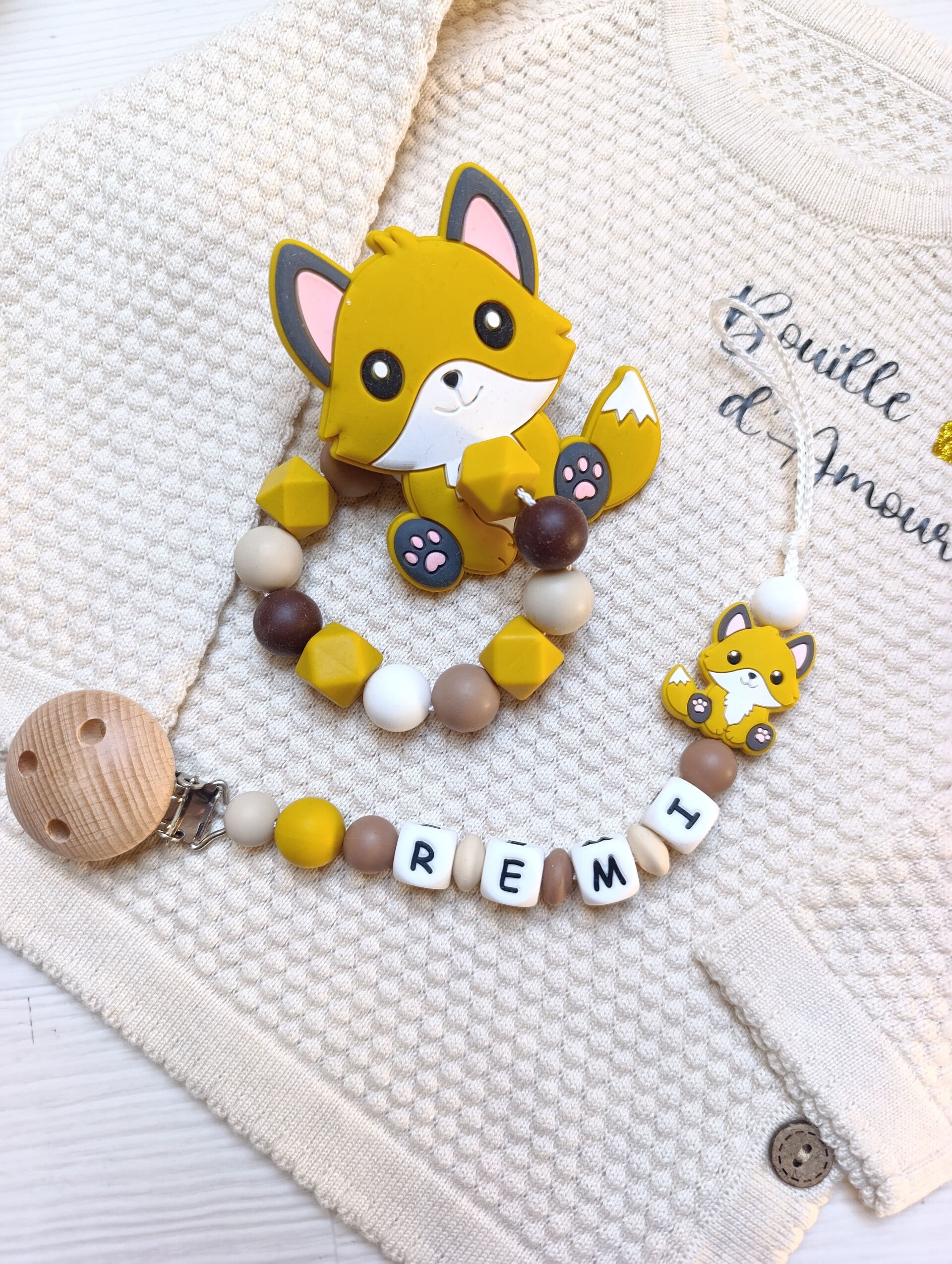 Duo dentition renard moutarde