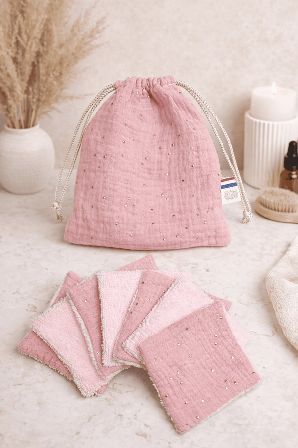 Pochon + lot de lingettes