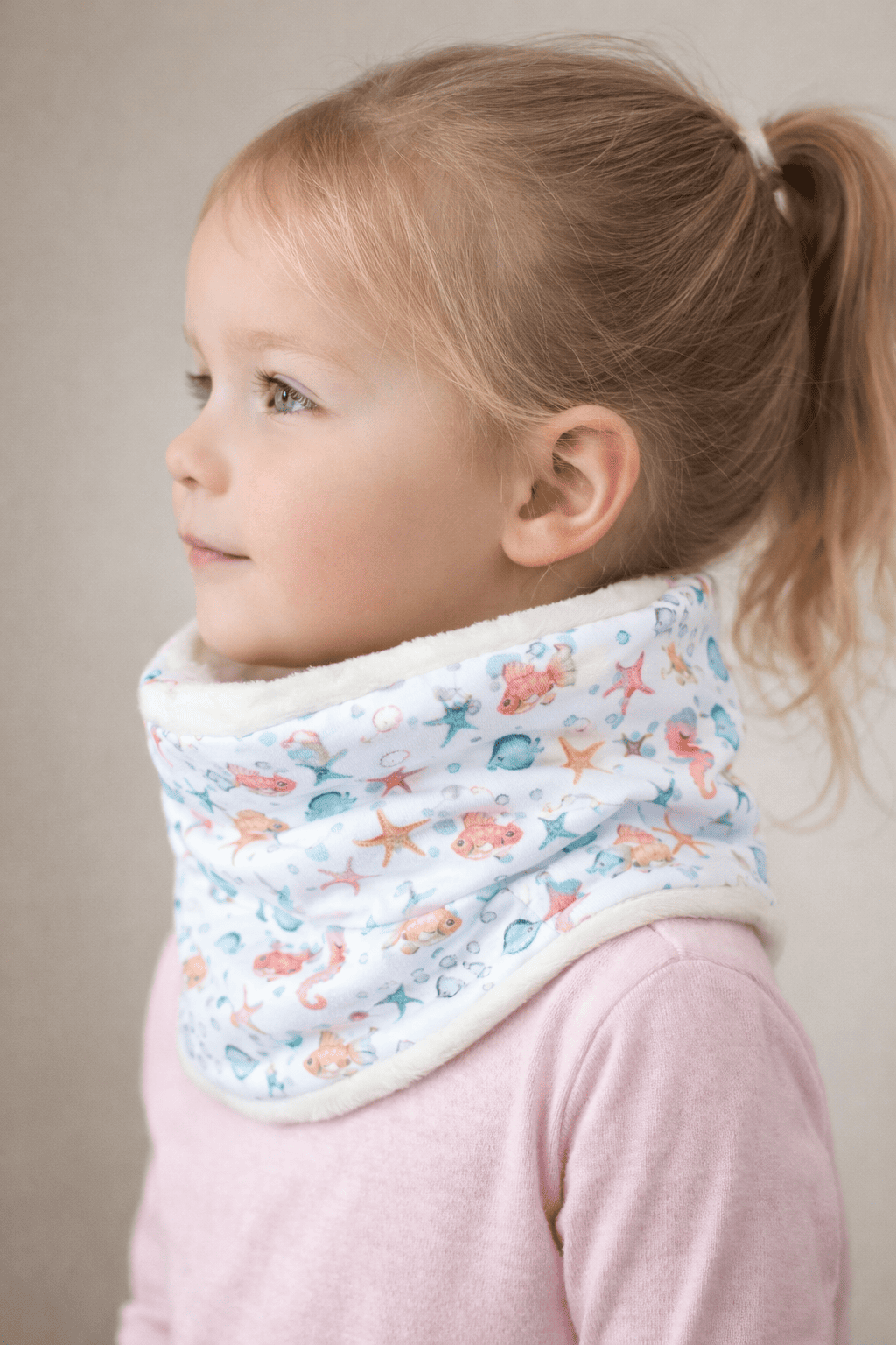 Cache cou animeux de la mer