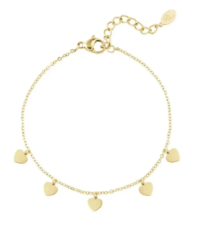 Armband met hartjes