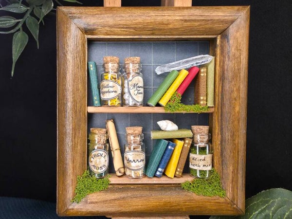 Miniatuur Witch Cabinet/curiosa kast Mini