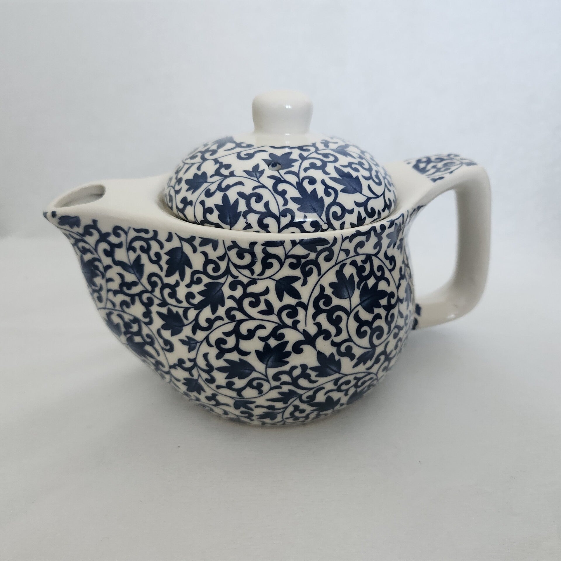 Petite théière fleur bleue