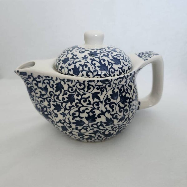 Petite théière fleur bleue