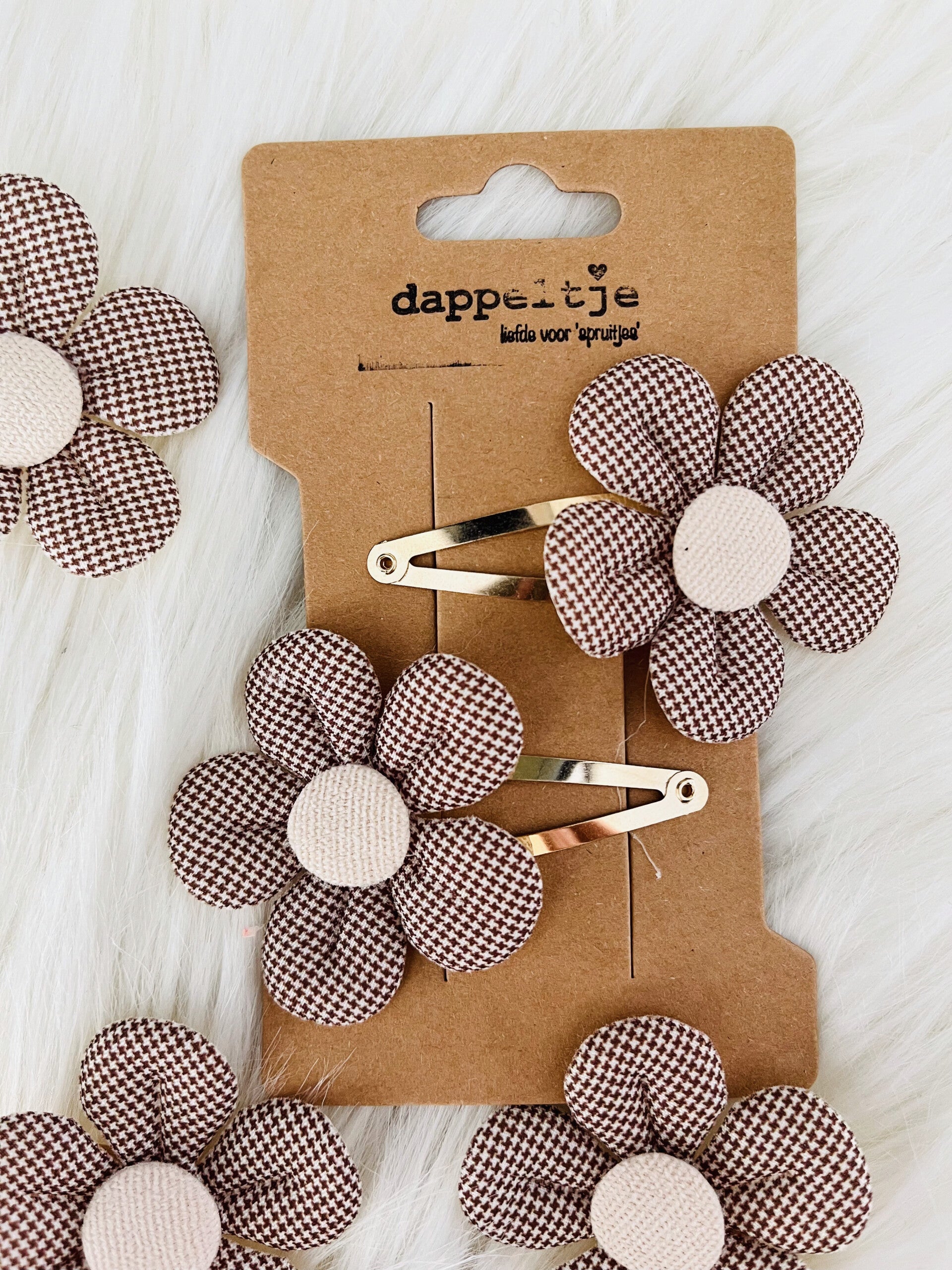 haarspeldjes 5 cm bloem bruin