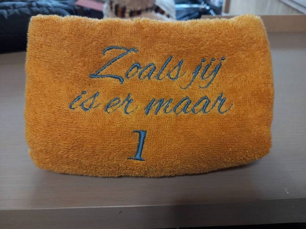 Oker handdoek zoals jij is er maar 1