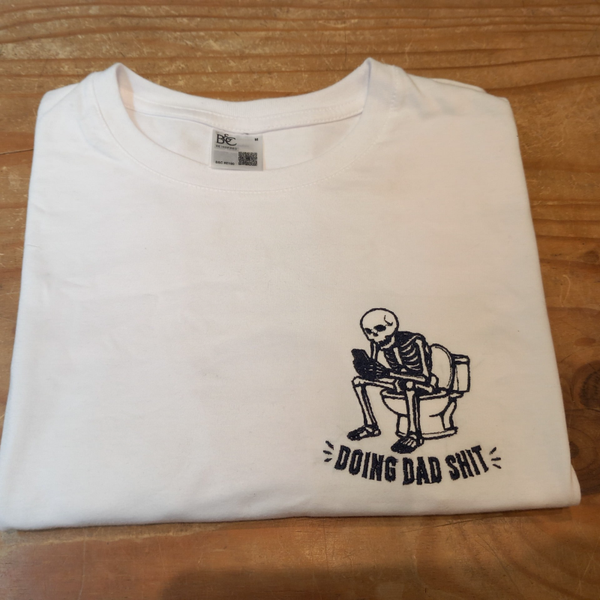 T-shirt doing dad shit