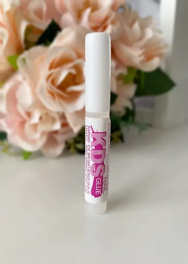 Nagel lijm KDS - made in USA  - per 20 stuks