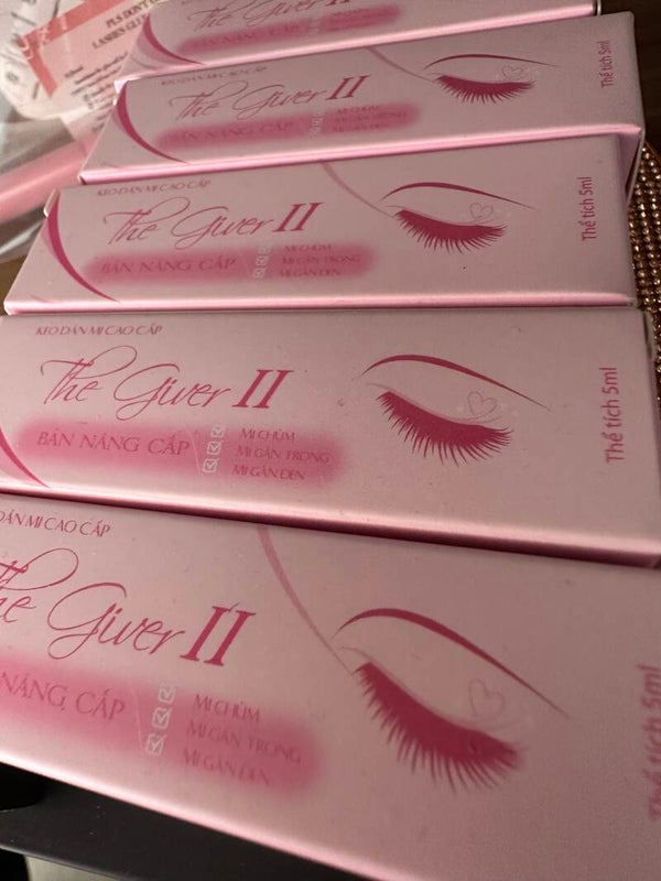 Wimper lijm The Giver II