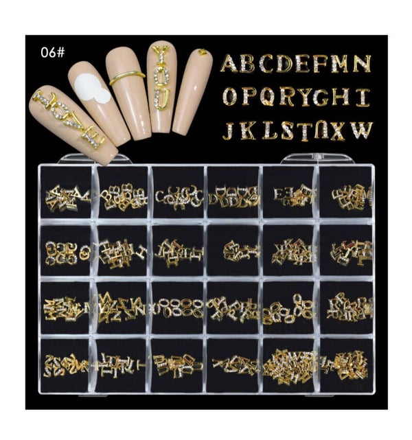 Alphabet letters box goud