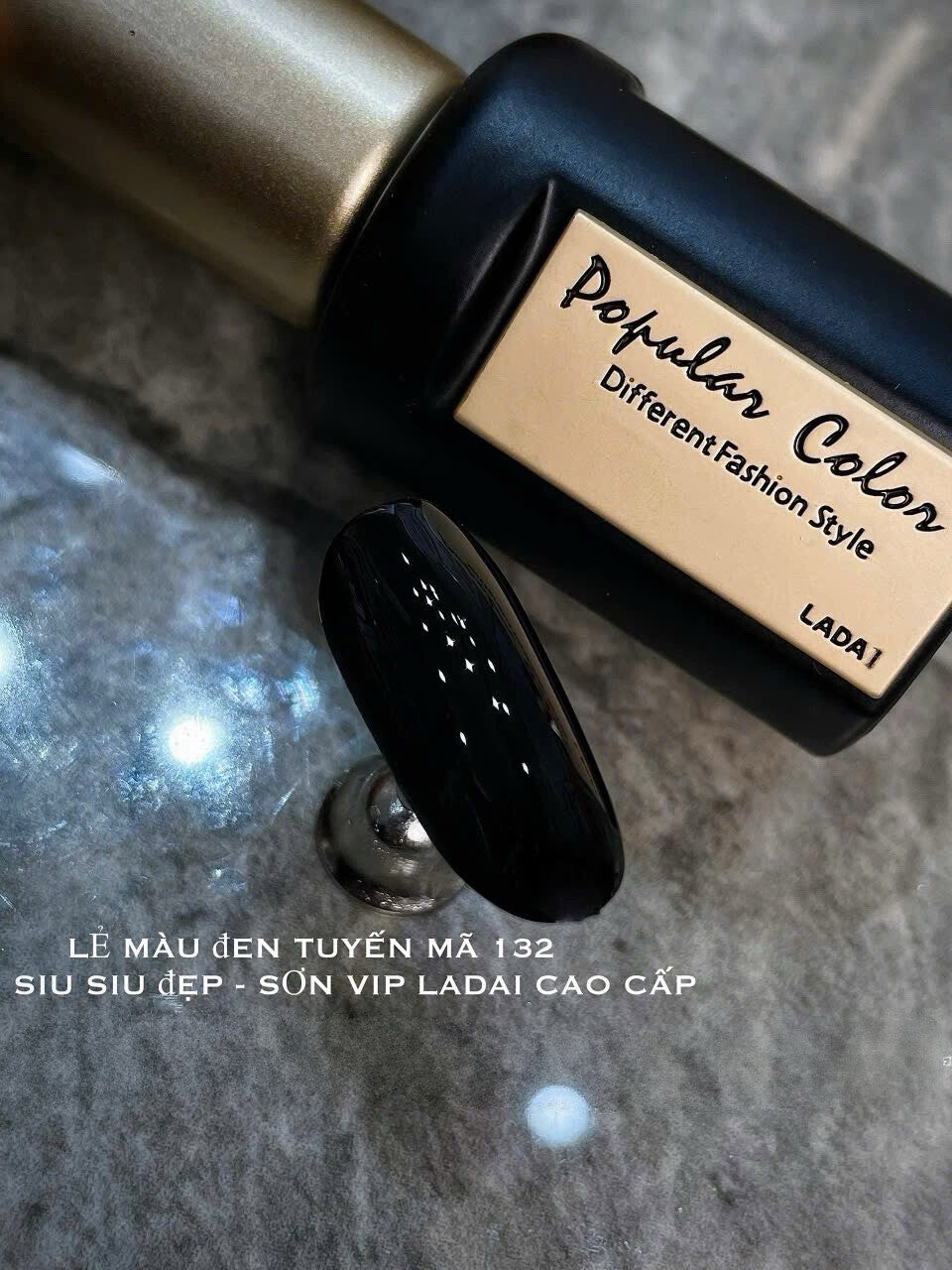 LADAI standaard gellak zwart 132