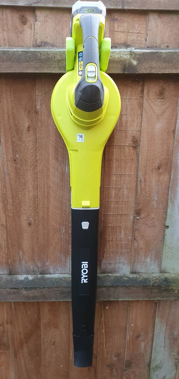 Ryobi garden tools - WALL MOUNT