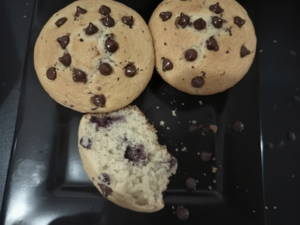 Chocolate Chip muffin