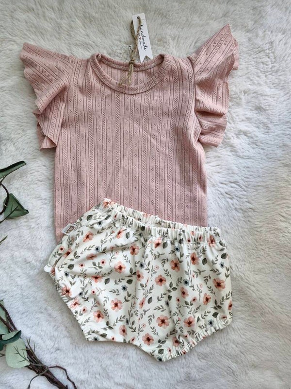 Ruffle shortie anjerbloem