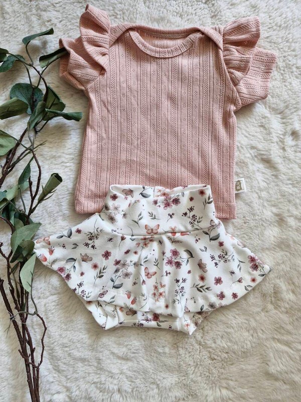 Pointoille shirtje met Amerikaanse overslag