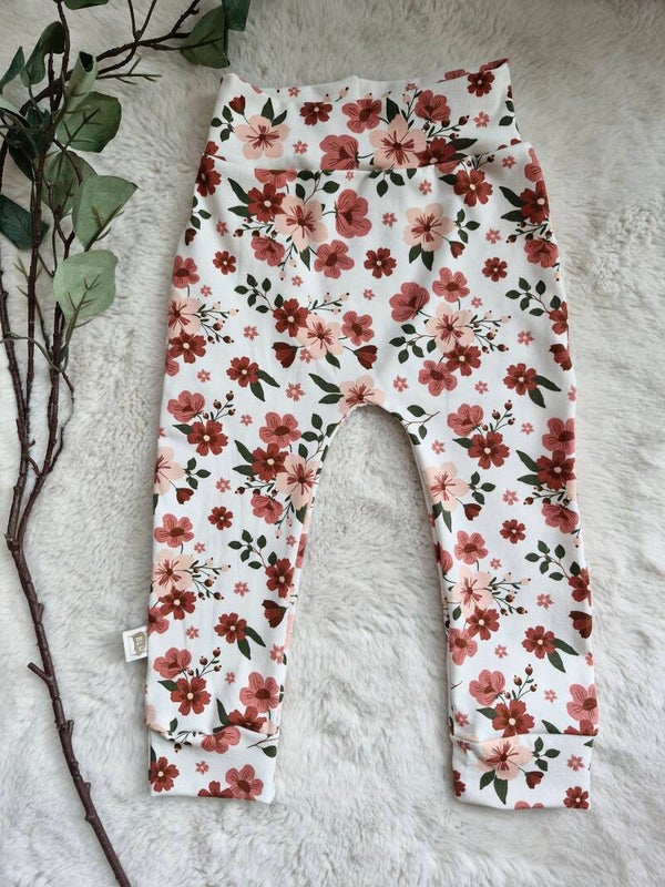 Broekje flowers light pink