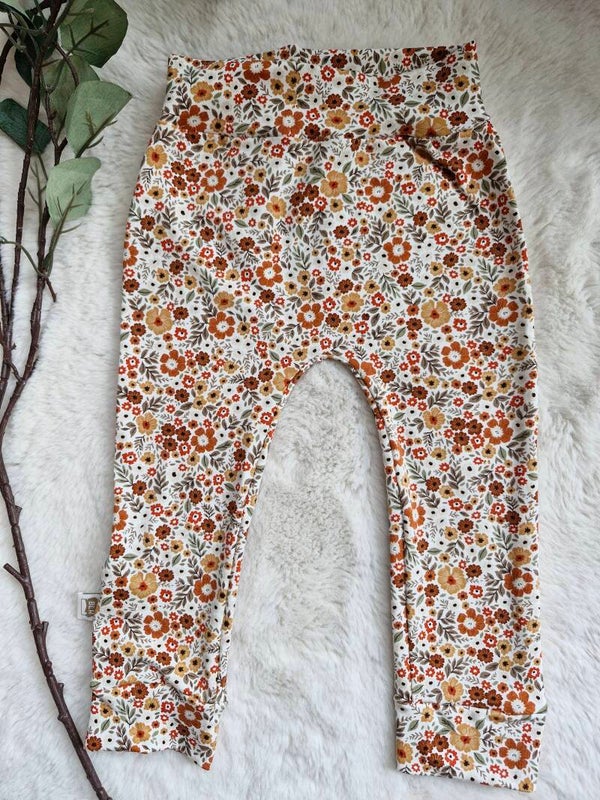 Broekje 86 autumn flowers