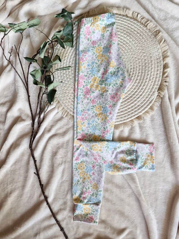 Legging 122 vrolijke bloemenprint