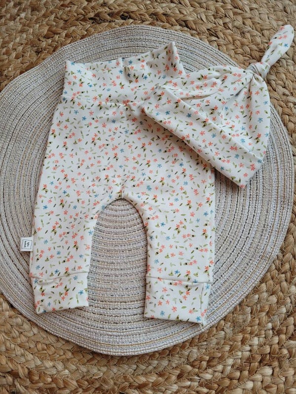 Setje fleurige bloemetjes