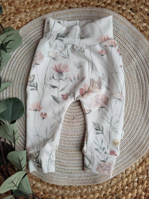Babysetje vlindertjes met bloemen