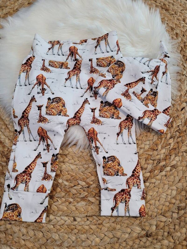Babybroekje giraffe 62