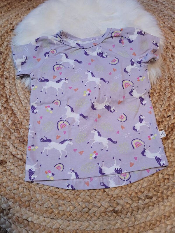 Tshirt 98 lila unicorn