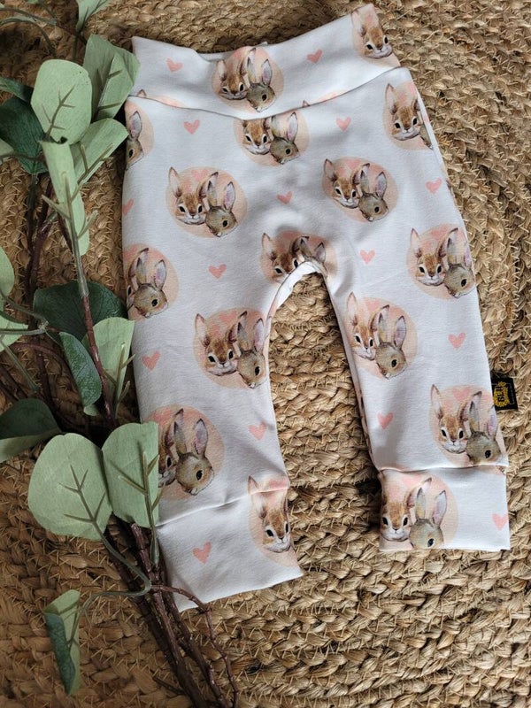 Broekje 62 konijntjes roze