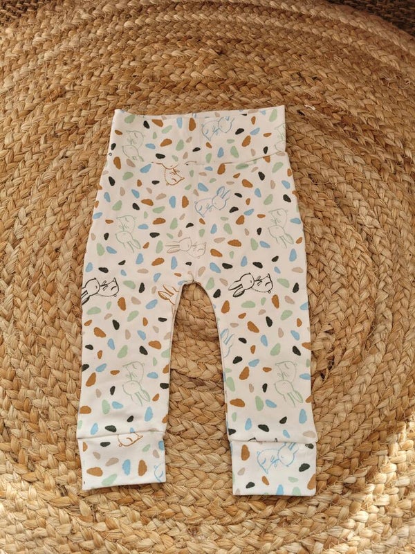 Broekje 68 blauw konijn