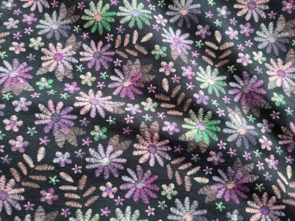 Printje geborduurde bloem