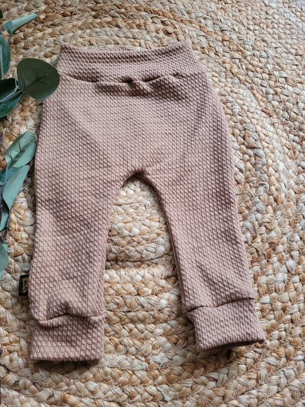 Broekje 68 cable tricot cacao